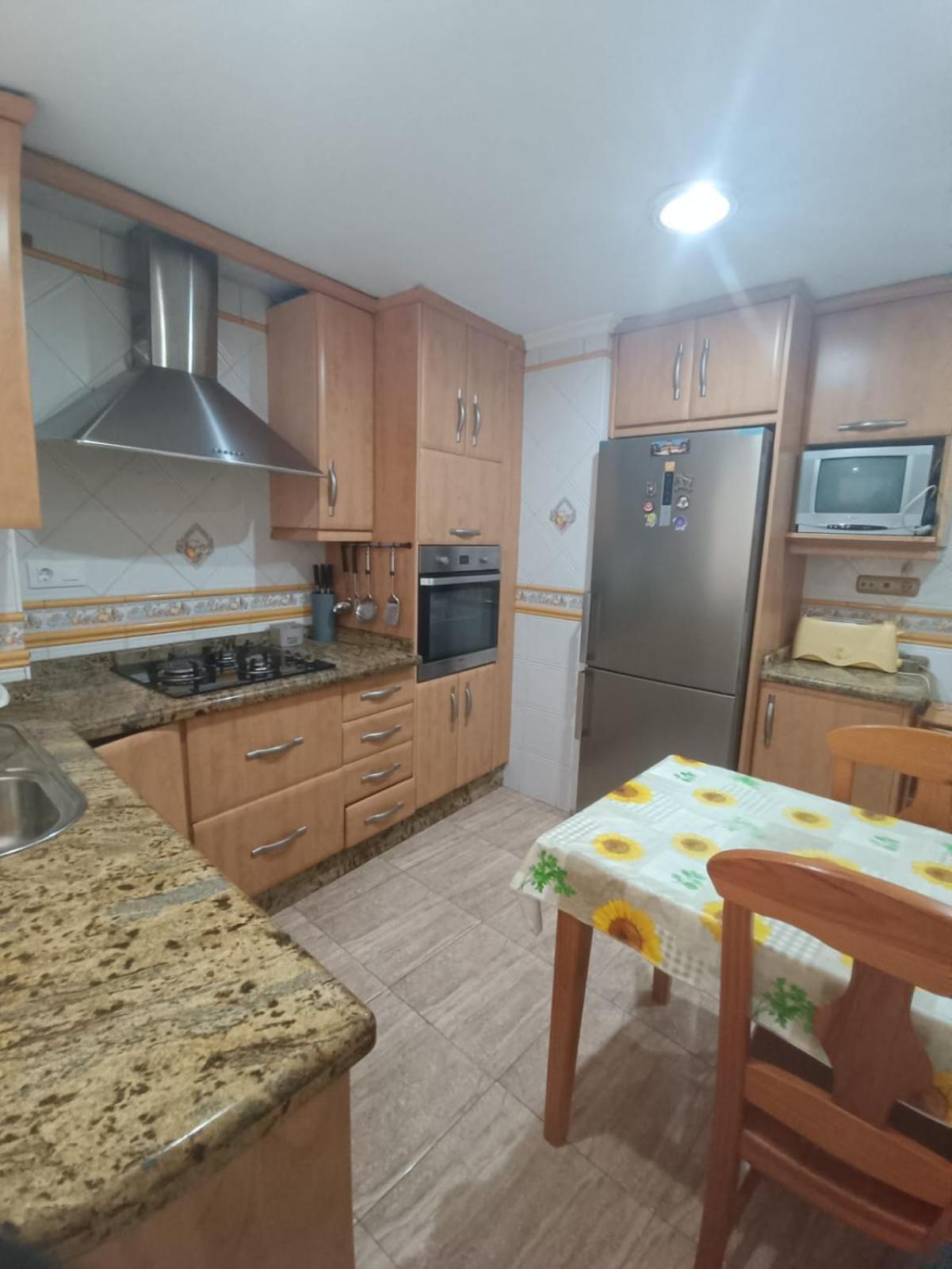 Pet Friendly - Apartamento Centrico Y Cerca De La Playa Santa Pola Eksteriør bilde