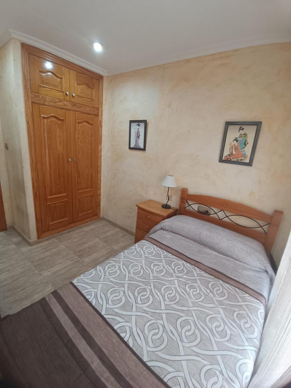 Pet Friendly - Apartamento Centrico Y Cerca De La Playa Santa Pola Eksteriør bilde